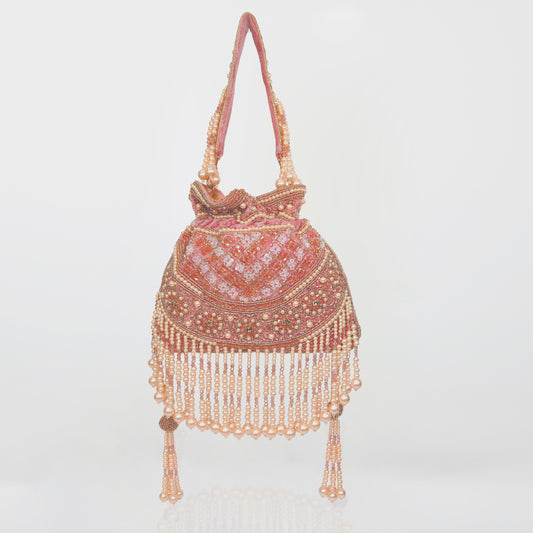 Ivory Kiss - FOMO BAGS