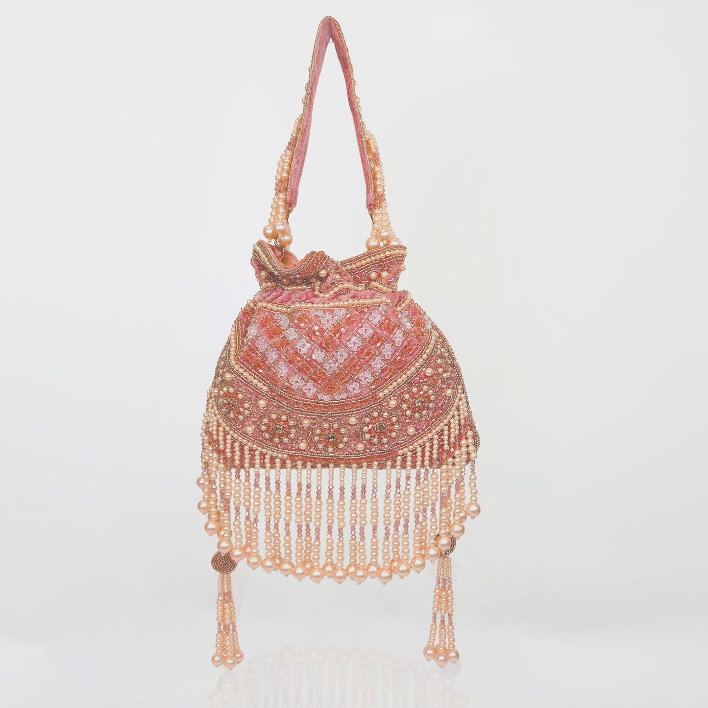 Ivory Kiss - FOMO BAGS