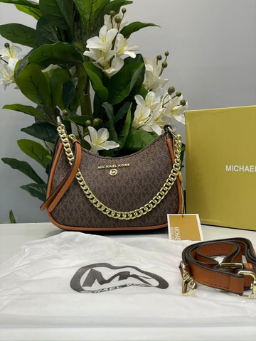 Michael Kors MK Jet Set Charm Small Logo Pochette With OG Box (5575 Coffee Brown)