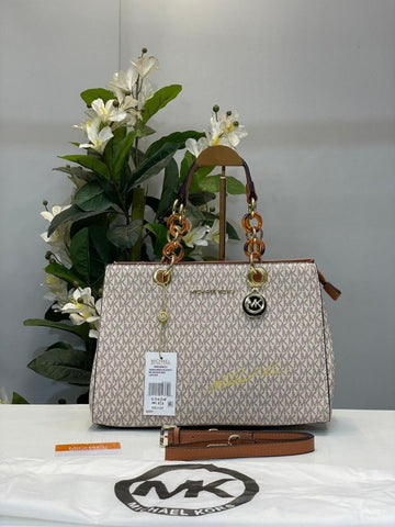 Michael Kors Cynthia Signature Bag With Dust Bag (5340 Beige Brown)