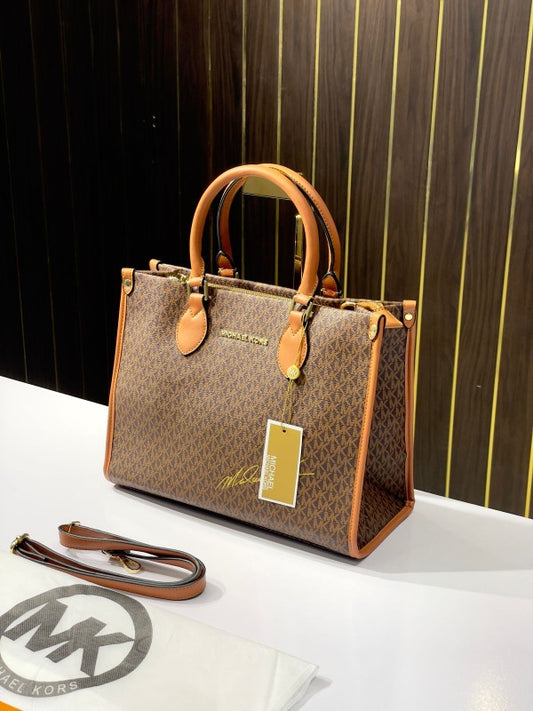 Michael Kors Signature Tote Bag With Dust Cover (10288-Coffee-Brown)