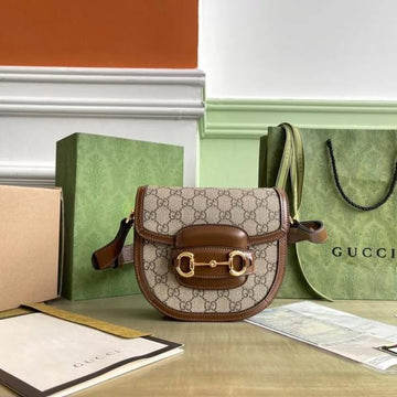 Gucci HorseBit 1995 Rounded Bag With OG Box Dust Bag 8563