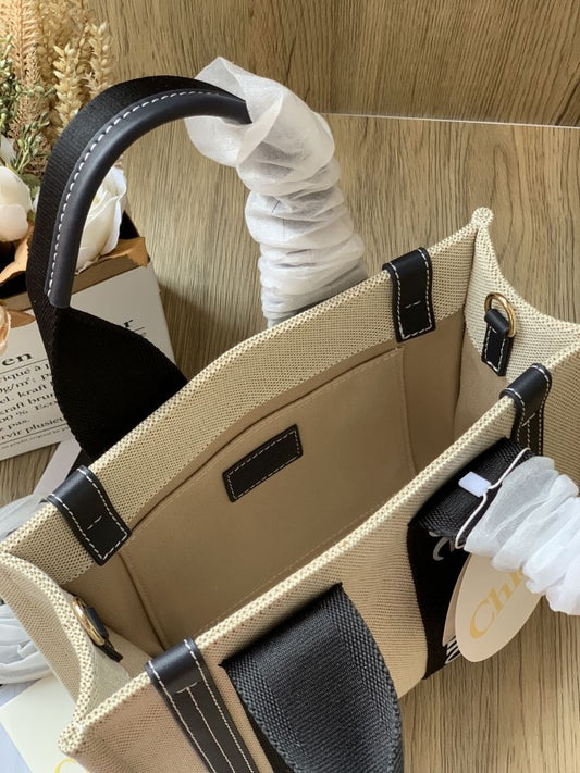 Chloe Black Medium Canvas Woody Tote With Dust Cover Black