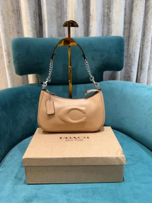 Coach GB Teri Shoulder Bag Beige
