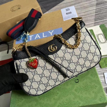 Gucci Ophidia GG Supreme Shoulder Bag With OG Box Dust Cover & Carry Bag 735132 Coffee Strawberry