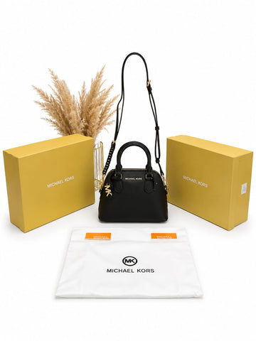 Michae_l Kors Veronica Medium Dome Logo Shoulder Bag With Box And Dust Bag (M05)(Black)