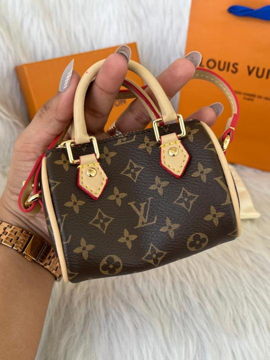 Louis_Vuitton_SpeedyMono_BagCharm_Keychain_With_OriginalBox_DustCover_CarryBag