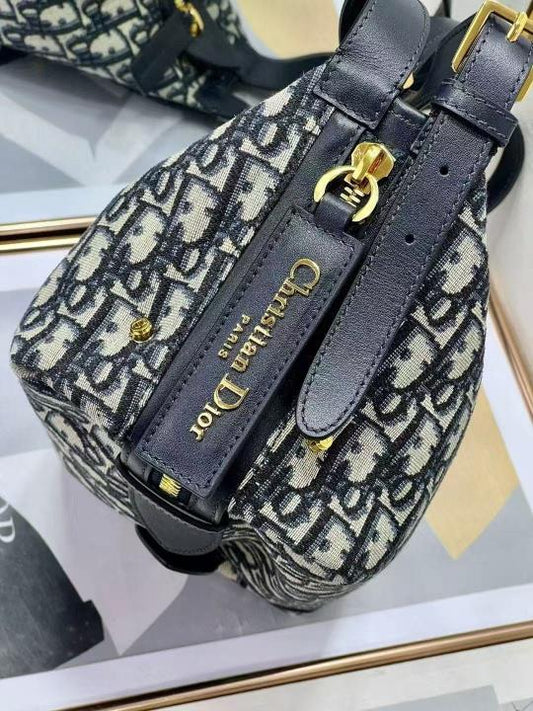 Christian_Dior_D-Journey_Bag_in_Black_Oblique_Jacquard_Canvas_With_Dust_Cover_&_Carry_Bag_81-Black