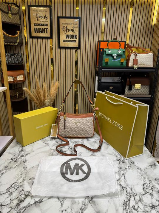 Michael Kor_s Jet Set Logo Crossbody Shoulder Bag With Box And Dust Bag (Beige)
