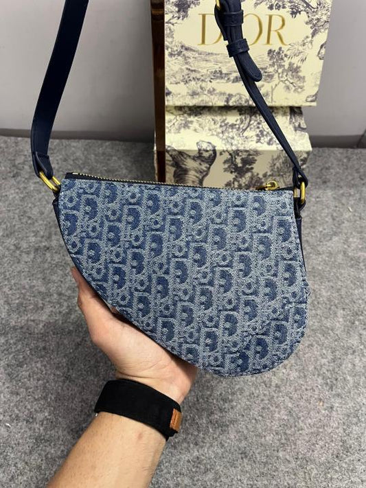 Christian_Dior_Saddle_Rodeo_Denim_With_OG_Box_&_Dust_Bag_(8110-Denim)