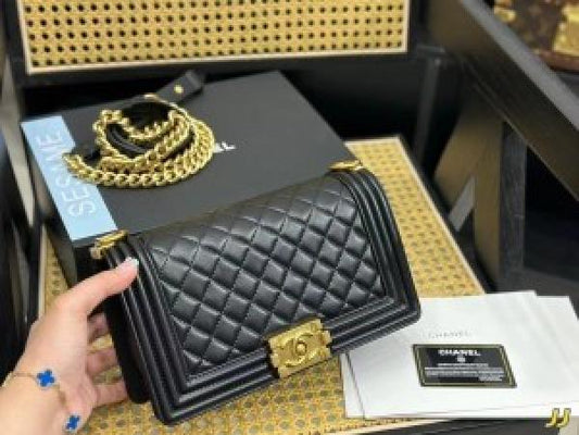 Chanel_leboy_golden_buckle_premium