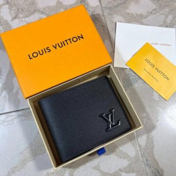 Louis_Vuitton_Lv_Black_Leather_Wallet_Black_Hardware