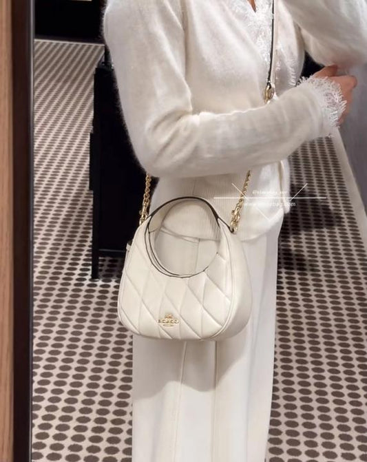 COACH CARMENEMILY WHITE QUILTED PATENT LEATHER PREMIUM WITH OG BOX