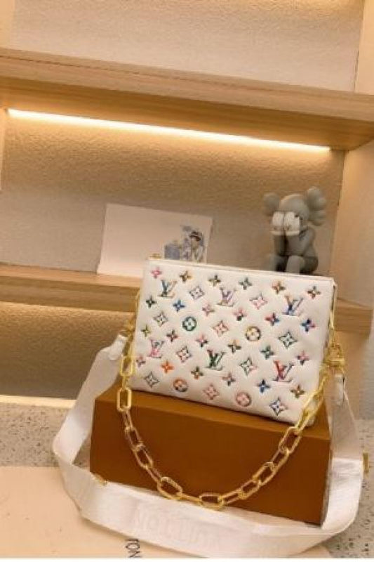 Louis_vuttion_coussin pm bag made from monogram-embossed puffy lambskin bag with double box premium quality